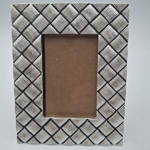 Green Tree Gallery Silver Tone‎ Basketweave Picture Frame 2x3 Mini Tabletop